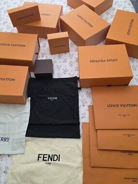 Empty Boxes Authentic, LOUIS VUITTON, Fendi